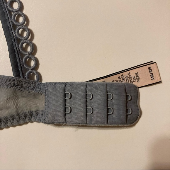 Victorias Secret Dream Angels 34B Lacey Padded Bra Underwire Adjustable - Picture 8 of 12